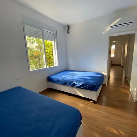 Apartamento Guarujá Pitangueiras 50 metros da Praia.-2